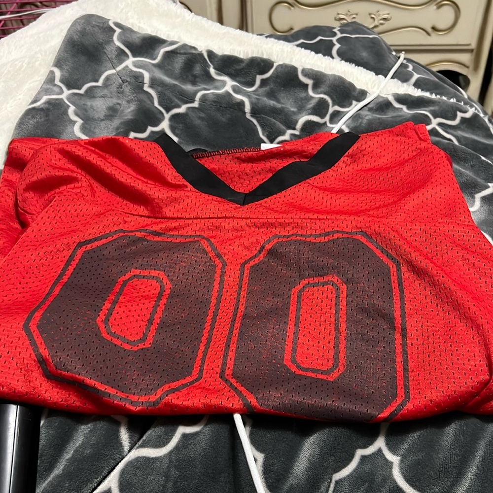 I used this for a football Halloween costume it’s a large